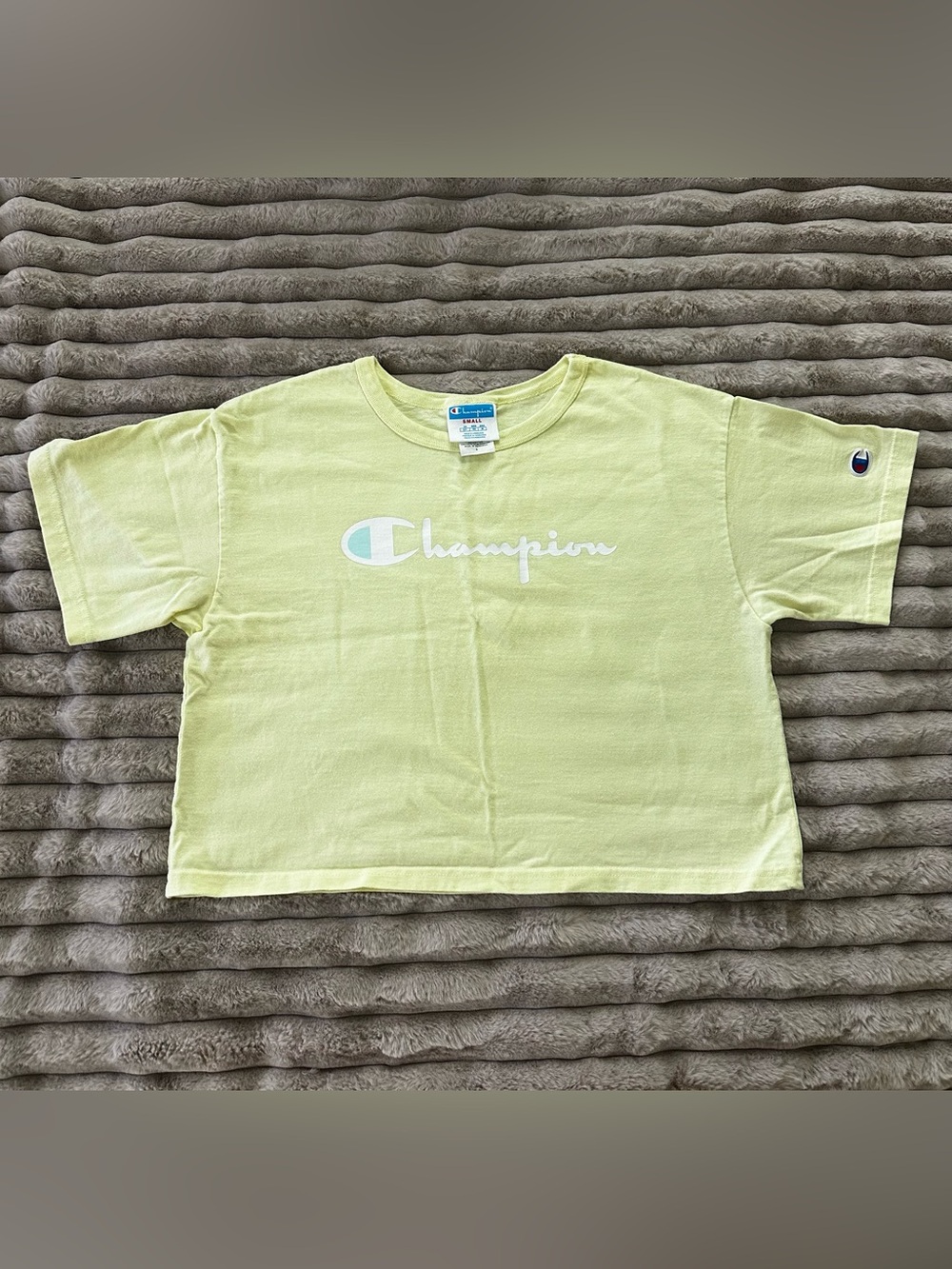 Champion Yellow/Green Cropped T-Shirt Size Small
